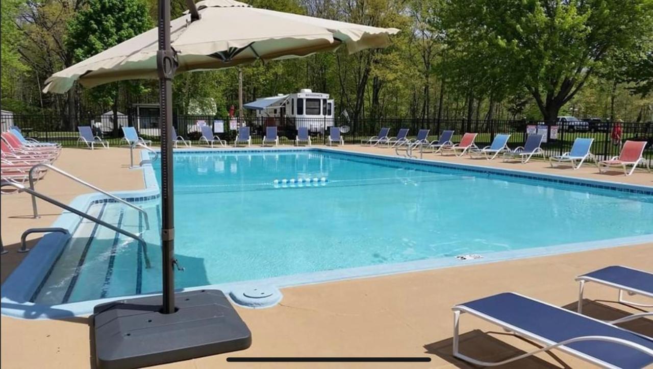 Pleasure Point Rv Resort Edmore Dış mekan fotoğraf